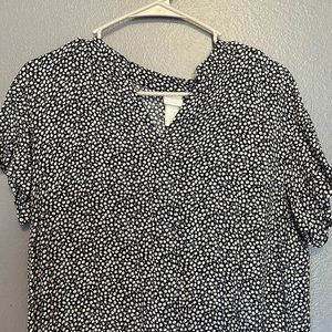 Very pretty navy blue H&M summer dress. Size S.